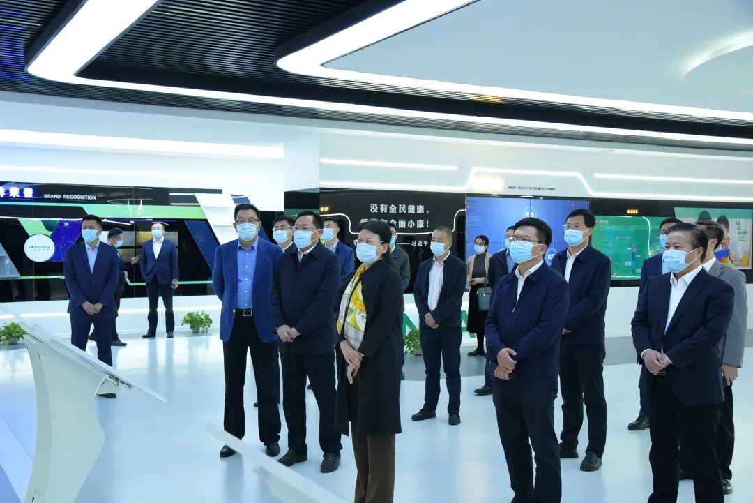 青島市委常委、組織部部長于玉一行蒞臨文達通股份調研